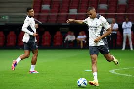 讲述了人与 讲述了人与